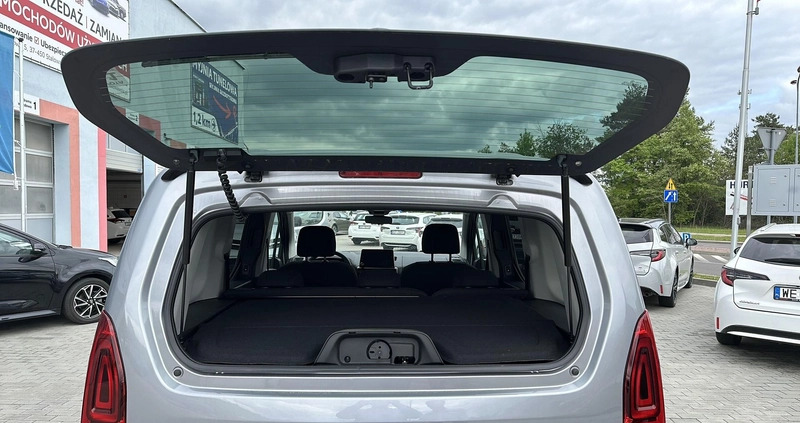 Toyota Proace City Verso cena 106000 przebieg: 13400, rok produkcji 2022 z Nowogród małe 137